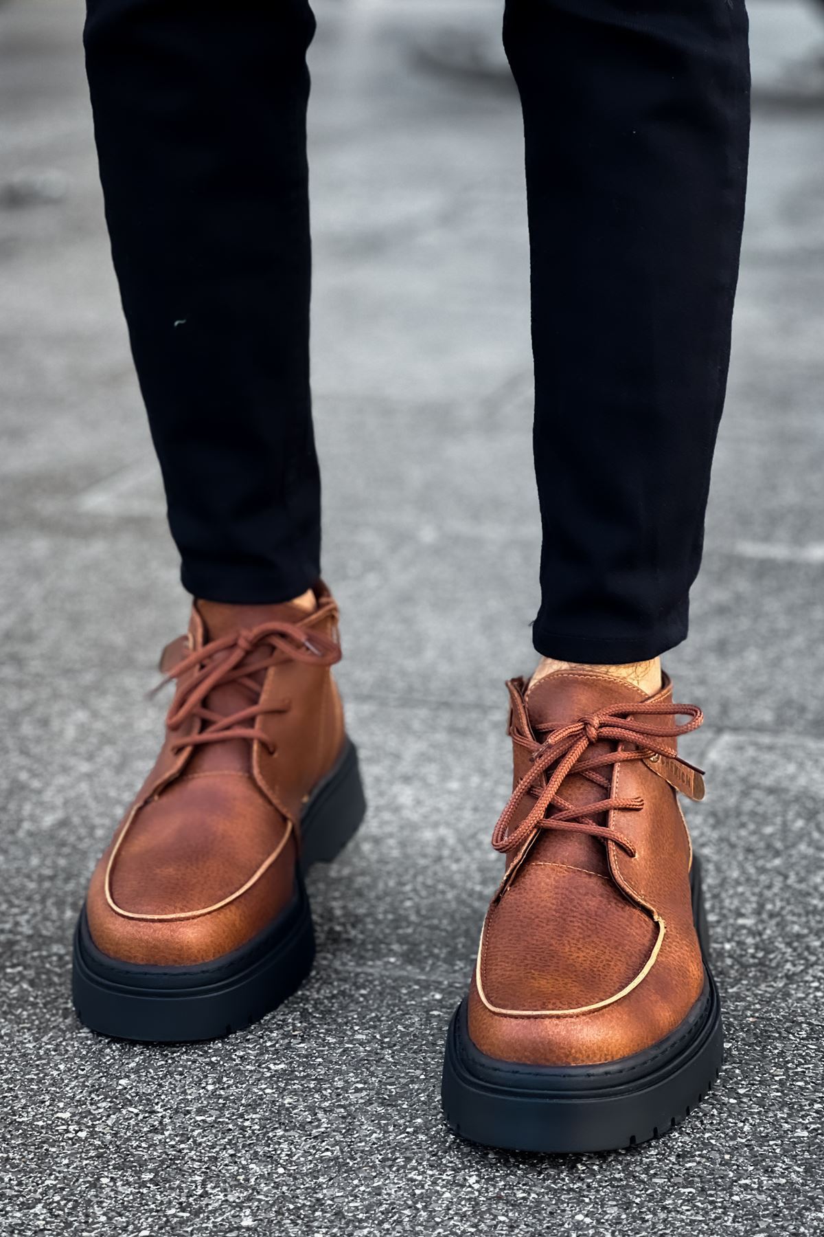 MN213 - CST Bryggen Erkek Bot TABA